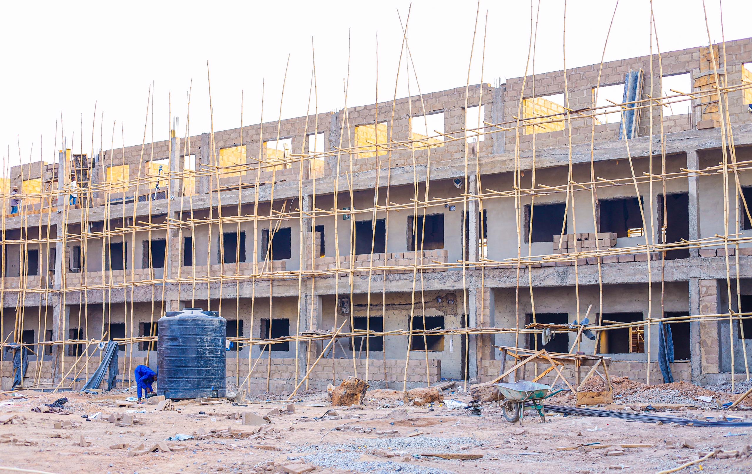 You are currently viewing Kwara Government Inspects Prototype Primary School Construction in Ilorin