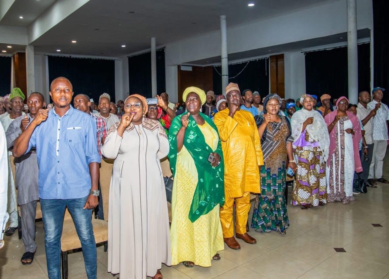You are currently viewing Governor AbdulRazaq Celebrates Workers