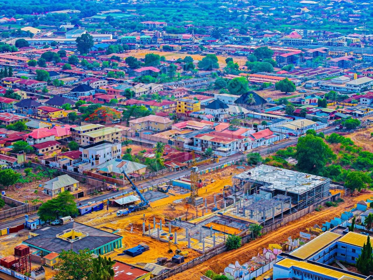 Kwara Gov Inspects Multistorey Hospital, Says State’s Spending on People-Focused Projects