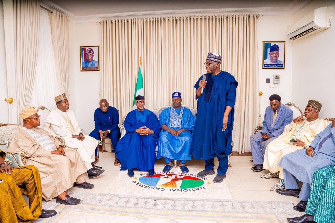 Gov AbdulRazaq Condoles With APC National Chairman Over Mother’s Passing